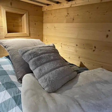 Morzine, Spacious 2 Bedroom Family Apartment Morzine