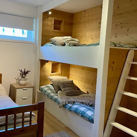 Morzine, Spacious 2 Bedroom Family * Morzine